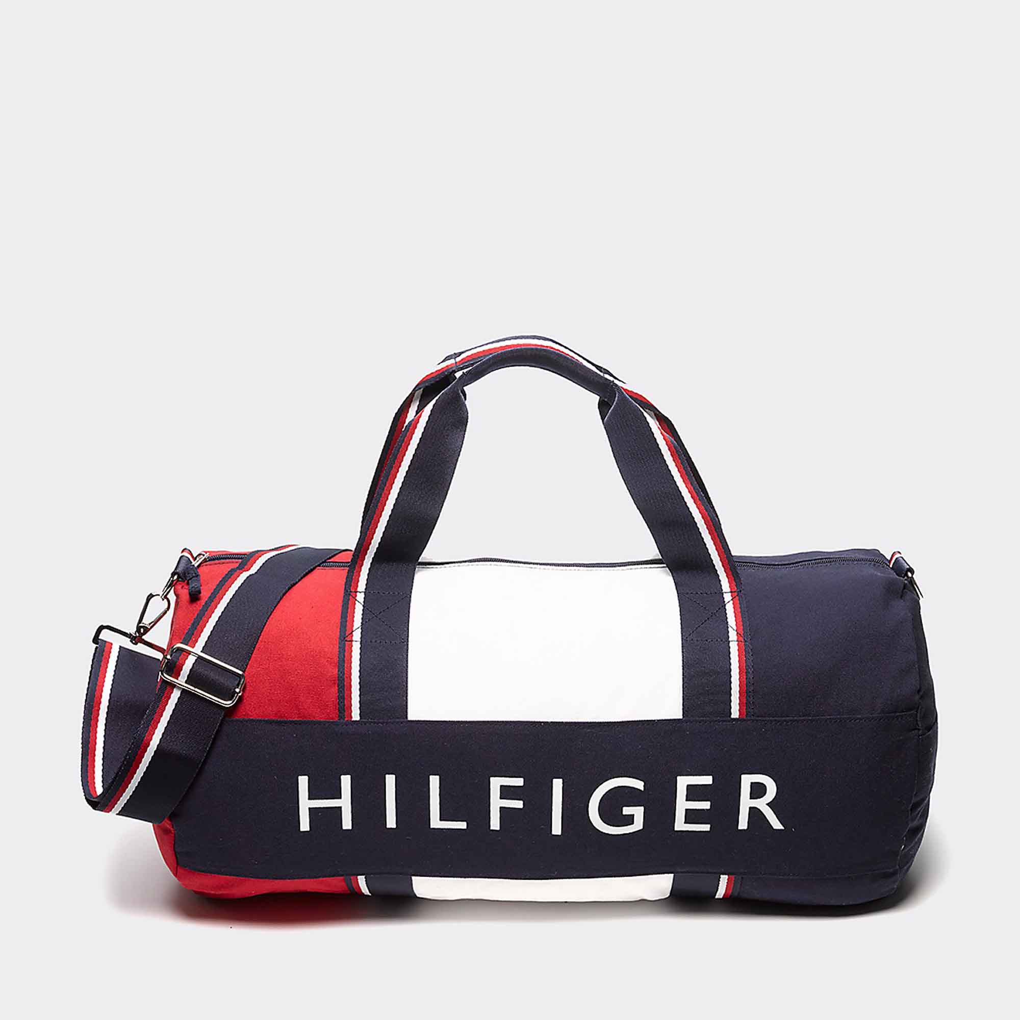 tommy hilfiger signature duffle bag